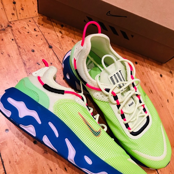 Nike React M 9.5/W11 new with original box. Never worn! Barely volt/hyper royal - Picture 2 of 6